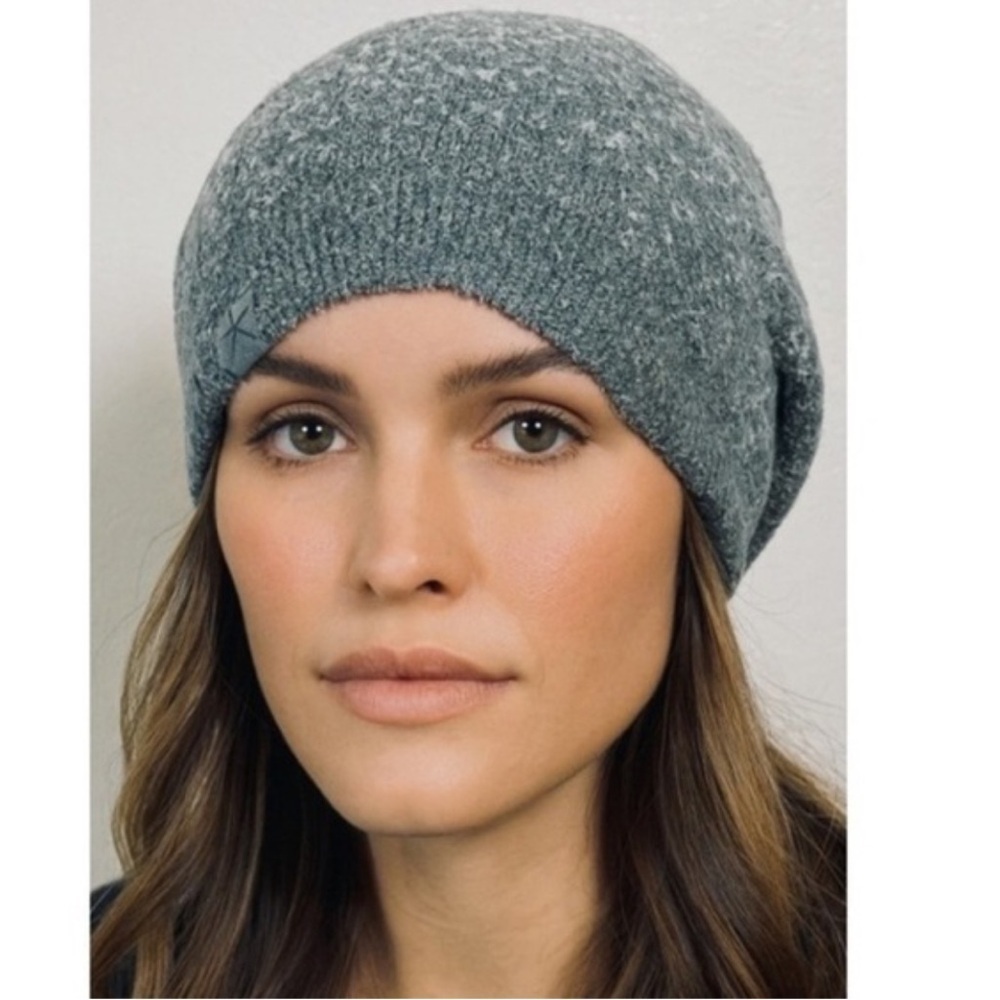 Barefoot Dreams NWT CozyChic Lite Confetti Beanie Hat Smokey Green Fog Gray